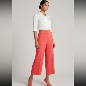 Express Wide-Leg Crop Pants in Coral